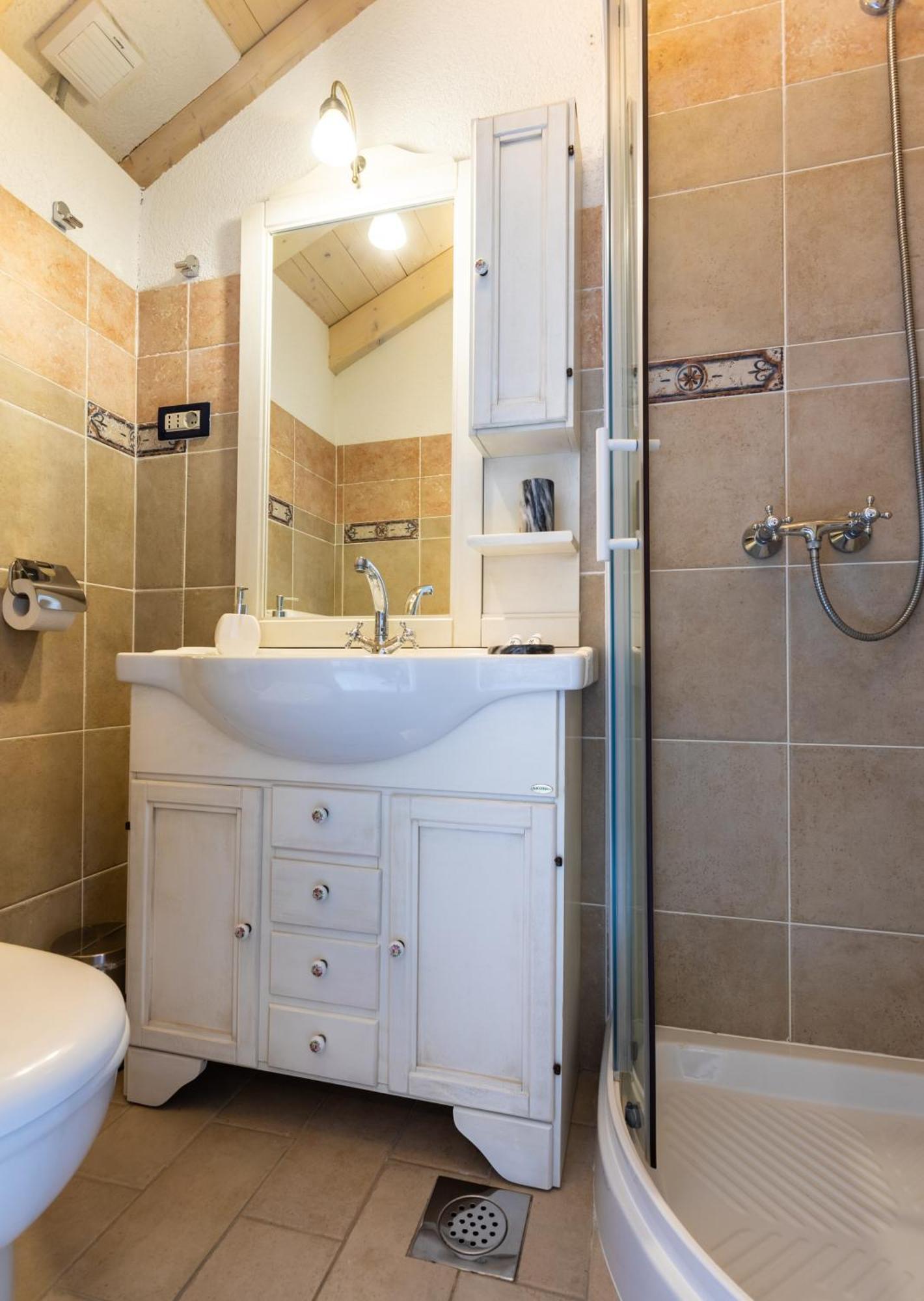 Apartman Valdi Baška Buitenkant foto