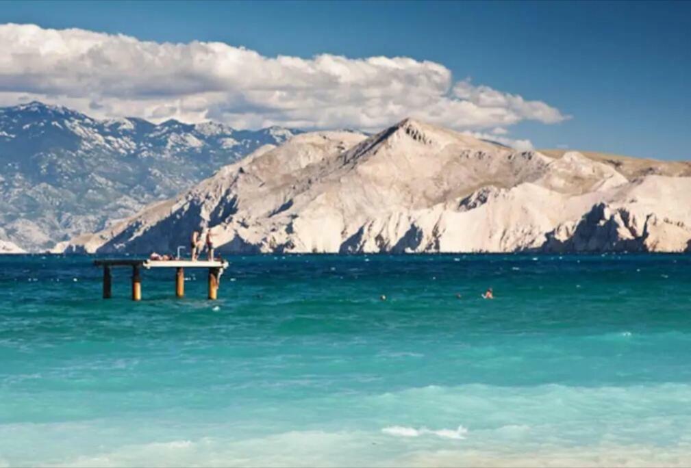 Apartman Valdi Baška Buitenkant foto